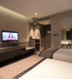Best Western Plus Maple Leaf