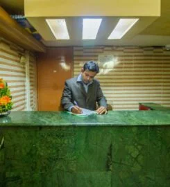 Hotel Gulshan Place 65
