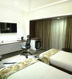 Grand Riverview Hotel
